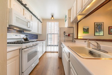 Lake House Mid-Week Specials!, , on  in California - Lakehouse Vacation Rental - Lake Home for rent on LakeHouseVacations.com