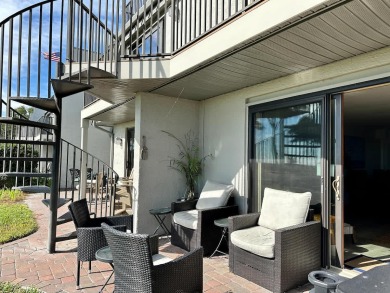 Lake House 51 Ocean Club Oceanfront Villa. 2BD2BAHosts 6, , on  in South Carolina - Lakehouse Vacation Rental - Lake Home for rent on LakeHouseVacations.com