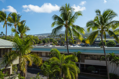Lake House Kona Plaza#417 Top Floor, Downtown, Stunning Remodel, Elevators, Ac, , on  in Hawaii - Lakehouse Vacation Rental - Lake Home for rent on LakeHouseVacations.com