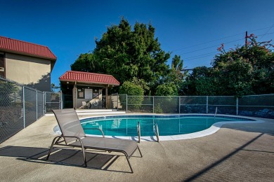 Lake House Kona Mansions#B116 Mountain views, No Stairs, Heart of Town, , on  in Hawaii - Lakehouse Vacation Rental - Lake Home for rent on LakeHouseVacations.com