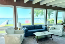 Lakehouse Vacation Rental - Lake Homes for rent on LakeHouseVacations.com, Lake property, Lake House Lake House Wawasee Lakefront Rental - Private Cottage - 60' Of Frontage, Large comfortable seating area for everyone, on Lake Wawasee in Indiana - Lakehouse Vacation Rental - Lake Home for rent on LakeHouseVacations.com