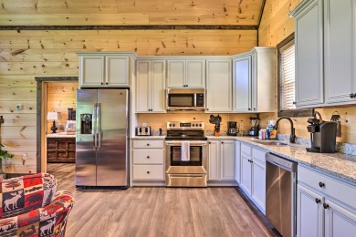 Lake House Wanderlust Pool Cabin Private Pool, Hot Tub, , on  in Tennessee - Lakehouse Vacation Rental - Lake Home for rent on LakeHouseVacations.com