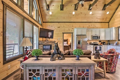 Lake House Wanderlust Pool Cabin Private Pool, Hot Tub, , on  in Tennessee - Lakehouse Vacation Rental - Lake Home for rent on LakeHouseVacations.com
