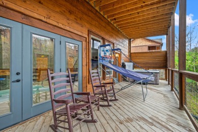 Lake House Pool La La Private Pool, Games, Hot Tub, , on  in Tennessee - Lakehouse Vacation Rental - Lake Home for rent on LakeHouseVacations.com