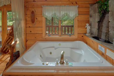 Lake House Value Views Convenient, , on  in Tennessee - Lakehouse Vacation Rental - Lake Home for rent on LakeHouseVacations.com