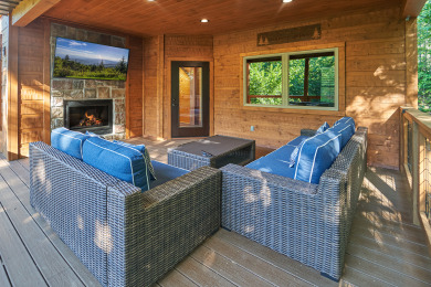 Lake House Peaceful Hideaway Firepit, Hot Tub, Theater, , on  in Tennessee - Lakehouse Vacation Rental - Lake Home for rent on LakeHouseVacations.com
