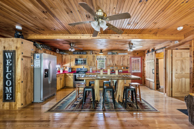 Lake House Romantic hot tub cabin Secluded , , on  in Tennessee - Lakehouse Vacation Rental - Lake Home for rent on LakeHouseVacations.com