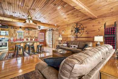 Lake House Romantic hot tub cabin Secluded , , on  in Tennessee - Lakehouse Vacation Rental - Lake Home for rent on LakeHouseVacations.com