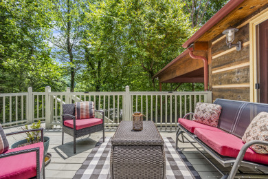 Lake House Romantic hot tub cabin Secluded , , on  in Tennessee - Lakehouse Vacation Rental - Lake Home for rent on LakeHouseVacations.com