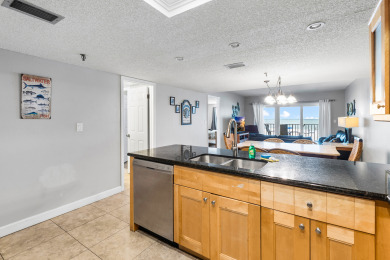 Lake House 3 Bedroom 2 Bath Beach Front Unit, , on  in Florida - Lakehouse Vacation Rental - Lake Home for rent on LakeHouseVacations.com
