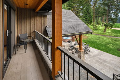 Lake House Private Pool! Stunning View Overlooking Hole #4 on the Rope Rider Golf Course, , on  in Washington - Lakehouse Vacation Rental - Lake Home for rent on LakeHouseVacations.com