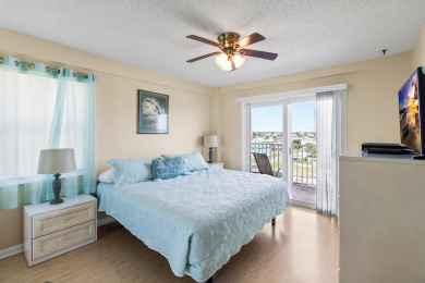 Lake House Beachfront 2BR w Sunrise Balcony and Heated Pool, , on  in Florida - Lakehouse Vacation Rental - Lake Home for rent on LakeHouseVacations.com