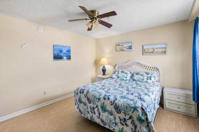 Lake House Beachfront 2BR w Sunrise Balcony and Heated Pool, , on  in Florida - Lakehouse Vacation Rental - Lake Home for rent on LakeHouseVacations.com