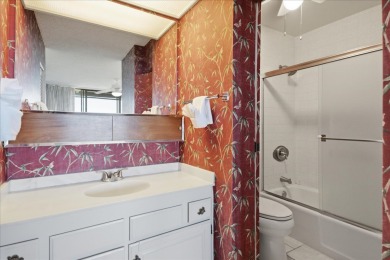 Lake House Country Club Villas#242 Corner Bridge unit, No stairs,Incredible Oceanview, , on  in Hawaii - Lakehouse Vacation Rental - Lake Home for rent on LakeHouseVacations.com