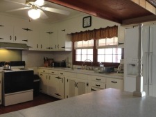 Lake House  Quiet 1.8 Acre 4br 2ba Waterfront Vacation Home, , on Lake Marion in South Carolina - Lakehouse Vacation Rental - Lake Home for rent on LakeHouseVacations.com