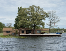  Ad# 4552 lake house for rent on LakeHouseVacations.com, lakehouse, lake home rental, lakehome for rent, vacation, holiday, lodging, lake
