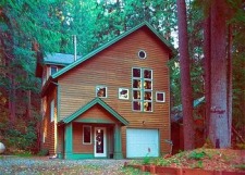 Lakehouse Vacation Rental - Lake Homes for rent on LakeHouseVacations.com, Lake property, Lake House Lake House Silver Lake, WA Cabins, Cottages, Condos, And Chalets At Mt. Baker, Mt. Baker Lodging - Vacation Home #51, on Silver Lake in Washington - Lakehouse Vacation Rental - Lake Home for rent on LakeHouseVacations.com