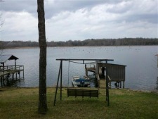  Ad# 7400 lake house for rent on LakeHouseVacations.com, lakehouse, lake home rental, lakehome for rent, vacation, holiday, lodging, lake