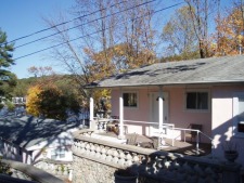 Lake House Lake Condo Available For The Season!, , on Lake Hopatcong in New Jersey - Lakehouse Vacation Rental - Lake Home for rent on LakeHouseVacations.com
