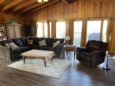  Ad# 7901 lake house for rent on LakeHouseVacations.com, lakehouse, lake home rental, lakehome for rent, vacation, holiday, lodging, lake