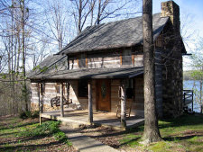 Lake House Fantastic Authentic Log Cabin #3 Barren River Lake, , on Barren River Lake in Kentucky - Lakehouse Vacation Rental - Lake Home for rent on LakeHouseVacations.com