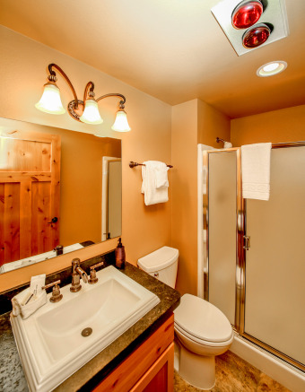  Ad# 9435 lake house for rent on LakeHouseVacations.com, lakehouse, lake home rental, lakehome for rent, vacation, holiday, lodging, lake