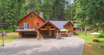 Lake House Moose Lodge near the Lake! * Great Big Home Value * Private * Specials!, , on Lake Cle Elum in Washington - Lakehouse Vacation Rental - Lake Home for rent on LakeHouseVacations.com