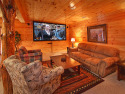 3 Bedroom Luxury Gatlinburg Cabin with 9 Foot Theater Screen, on Powdermilk Creek - Gatlinburg, Lake Home rental in Tennessee