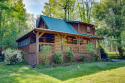 Downtown Gatlinburg Log Cabin with Video Arcade Game & Private Hot tub, on West Prong Little Pigeon River - Gatlinburg, Lake Home rental in Tennessee