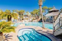 Cute Bungalow only a short drive to Pristine Beach and Resort Oasis Pool, on Gulf of Mexico - Pensacola, Lake Home rental in Florida