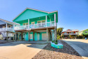 Fantastic home with a community pool, right in the heart of Port Aransas!, on Gulf of Mexico - Port Aransas, Lake Home rental in Texas