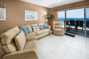 ETW 4003 UPGRADED beachfront condo- full kitchen,WiFi,balcony,FREE BEACH SVC, on Gulf of Mexico - Fort Walton, Lake Home rental in Florida