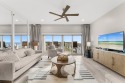 Epic coastline views in a breathtaking condo on the beach King & Queen bed, on Gulf of Mexico - Miramar Beach, Lake Home rental in Florida