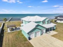 This is your dream house! 2 acres, guest house, beach, pier, hottub and more!, on , Lake Home rental in Texas
