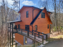 Fly High in Gatlinburg - 3BR Cabin with Hot Tub & Rustic Elegance!, on , Lake Home rental in Tennessee