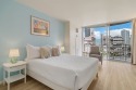Chic Waikiki condo! Kitchen, citymountain views, close to beach!, on , Lake Home rental in Hawaii