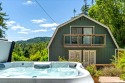 MagicMountain Relaxing Vacation Home!Top of RedwoodsEpic Views!WIFIPupHtTb, on , Lake Home rental in California