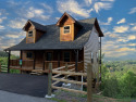 Cabin wBreathtaking Views, Hot Tub &amp Game Room, on , Lake Home rental in Tennessee