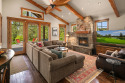 Cozy Cabin Retreat! Pet Friendly*Game Room*Hot Tub, on , Lake Home rental in Washington